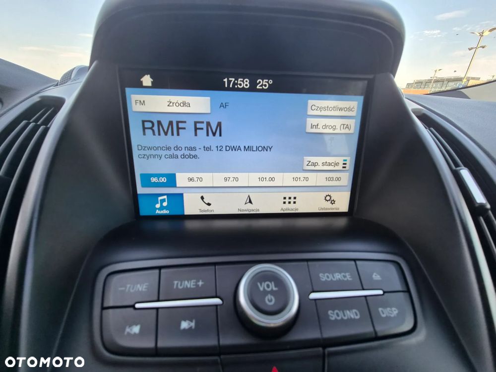 Ford Kuga - 14