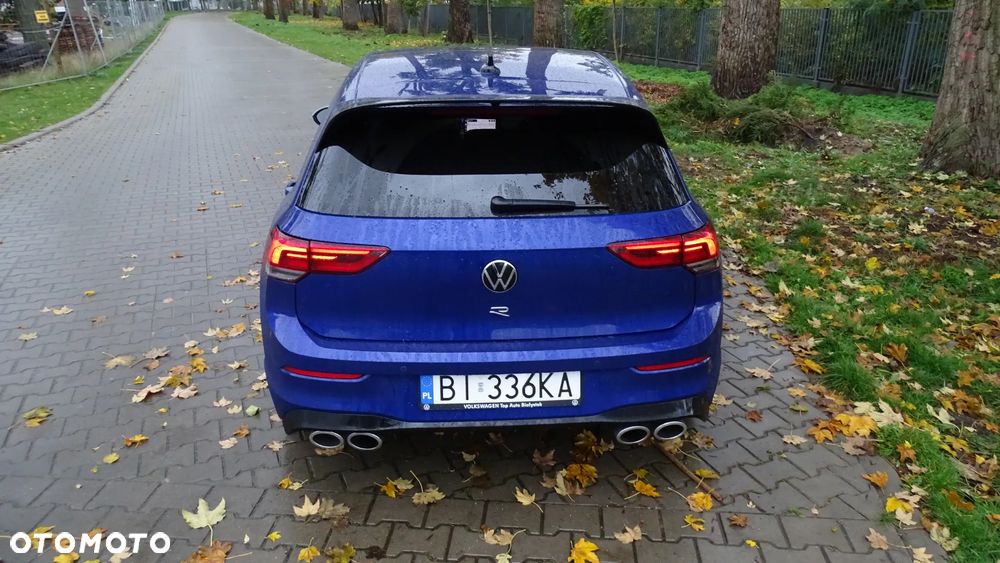 Volkswagen Golf - 23