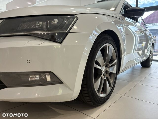 Skoda Superb 2.0 TSI Sportline DSG - 39