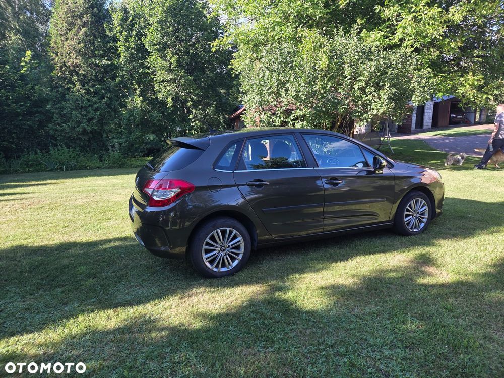 Citroën C4 1.6 VTi Attraction - 1