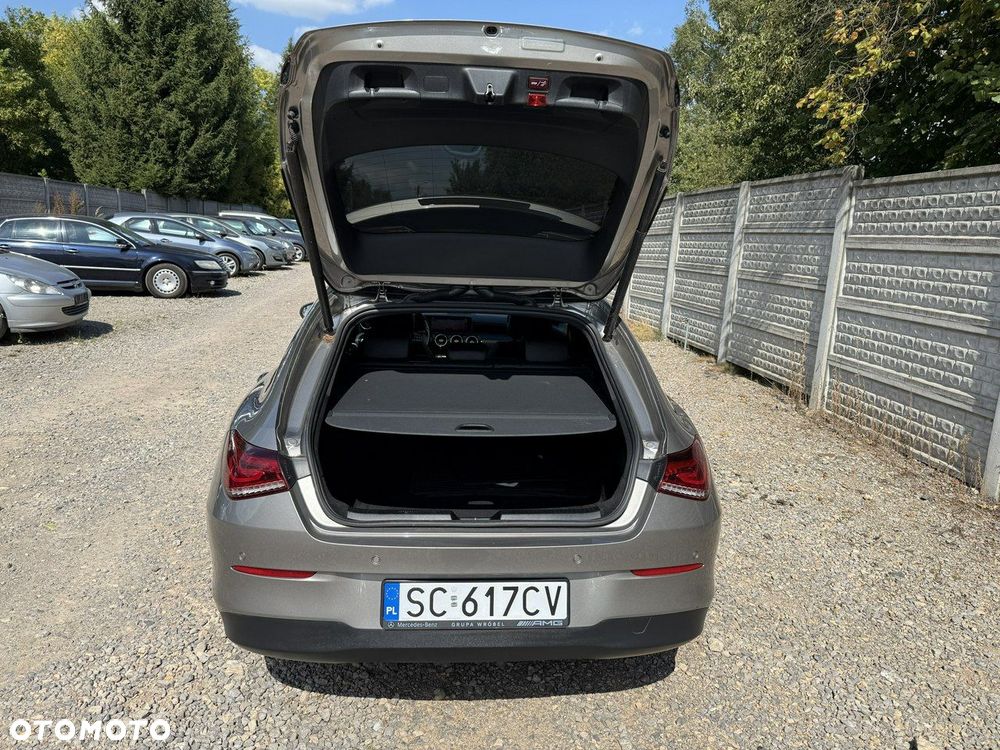 Mercedes-Benz CLA - 15