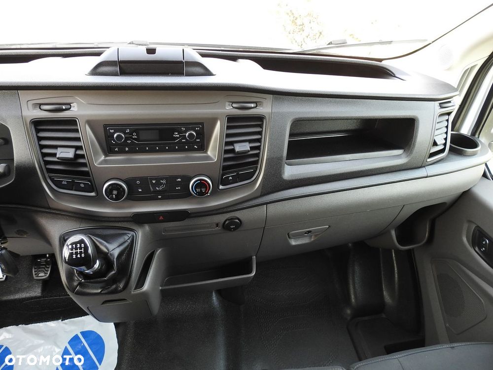 Ford TRANSIT KONTENER WINDA 8 PALET TEMPOMAT KLIMATYZACJA  130KM - 33