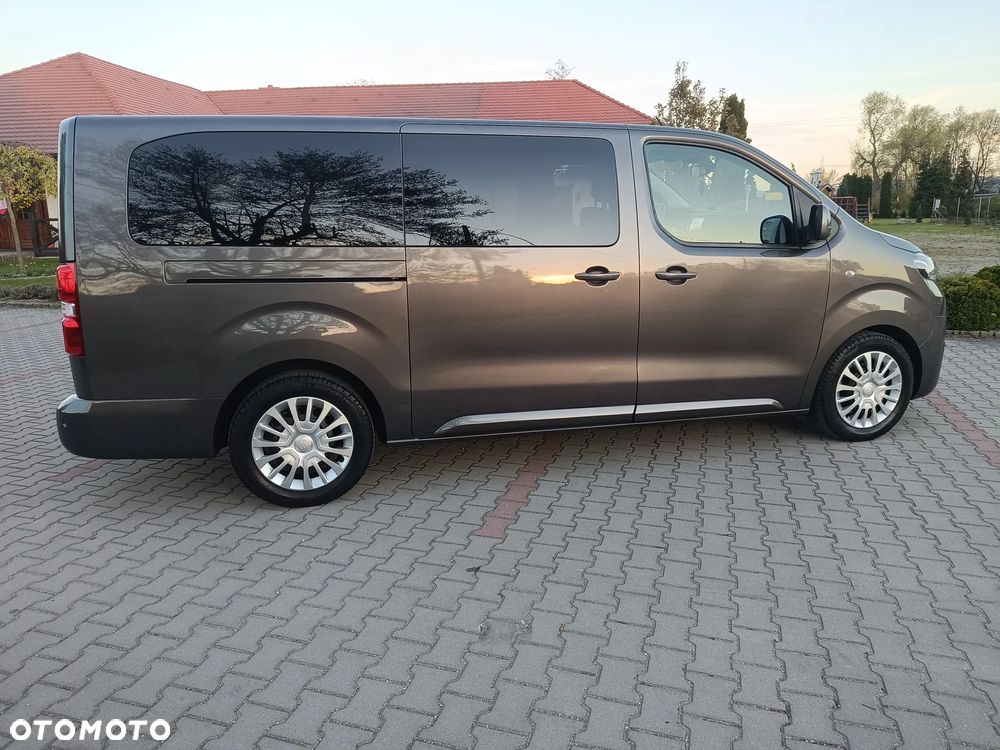 Toyota Proace Verso 2.0 D4-D Long VIP - 15