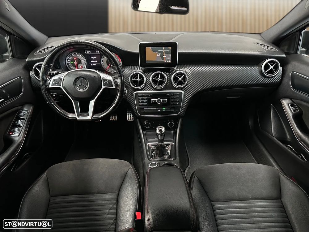 Mercedes-Benz A 180 d AMG Line - 9