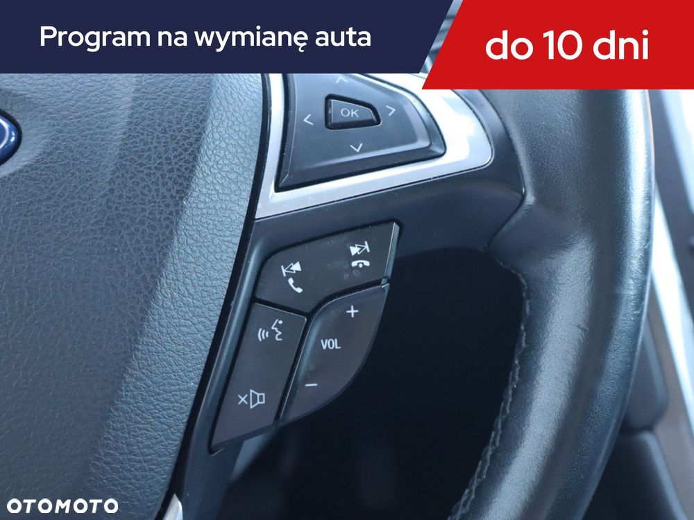 Ford Mondeo - 22