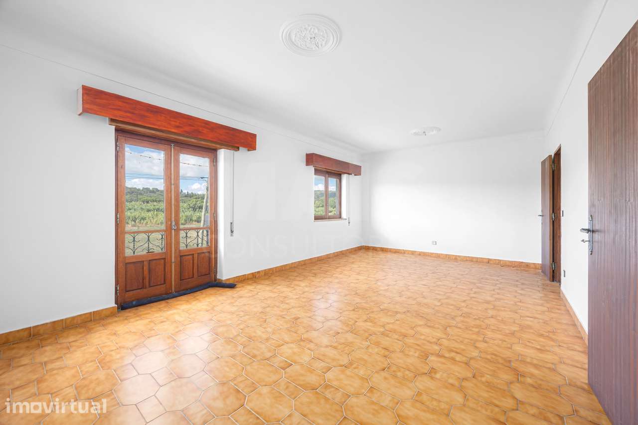 Moradia T2 com Garagem | Lote de 400 m² | Ota – Alenquer - Grande imagem: 2/15