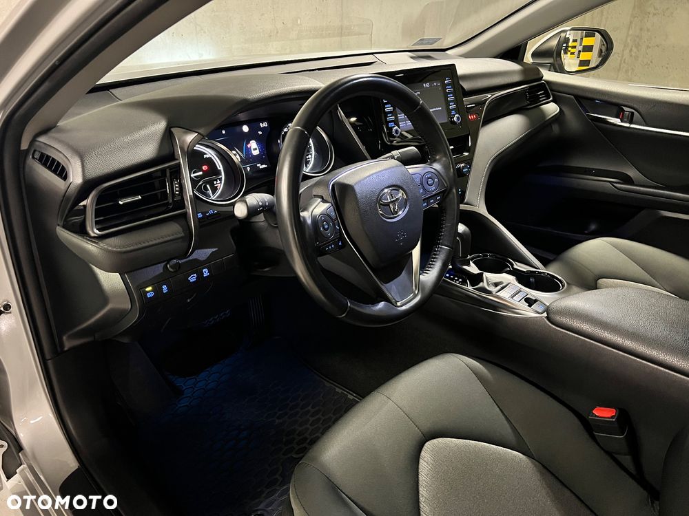 Toyota Camry 2.5 Hybrid Comfort CVT - 15