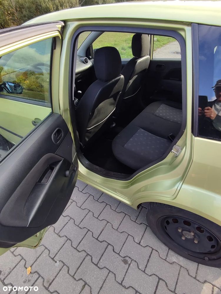 Ford Fiesta 1.4 Ambiente - 7