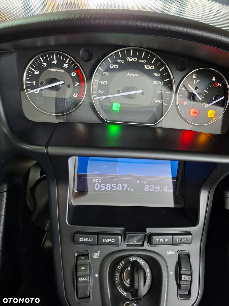 Honda GL - 7