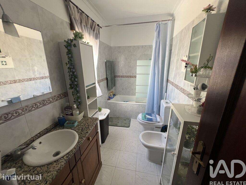 Apartamento T1 em Ericeira de 46 m2 - Grande imagem: 2/12