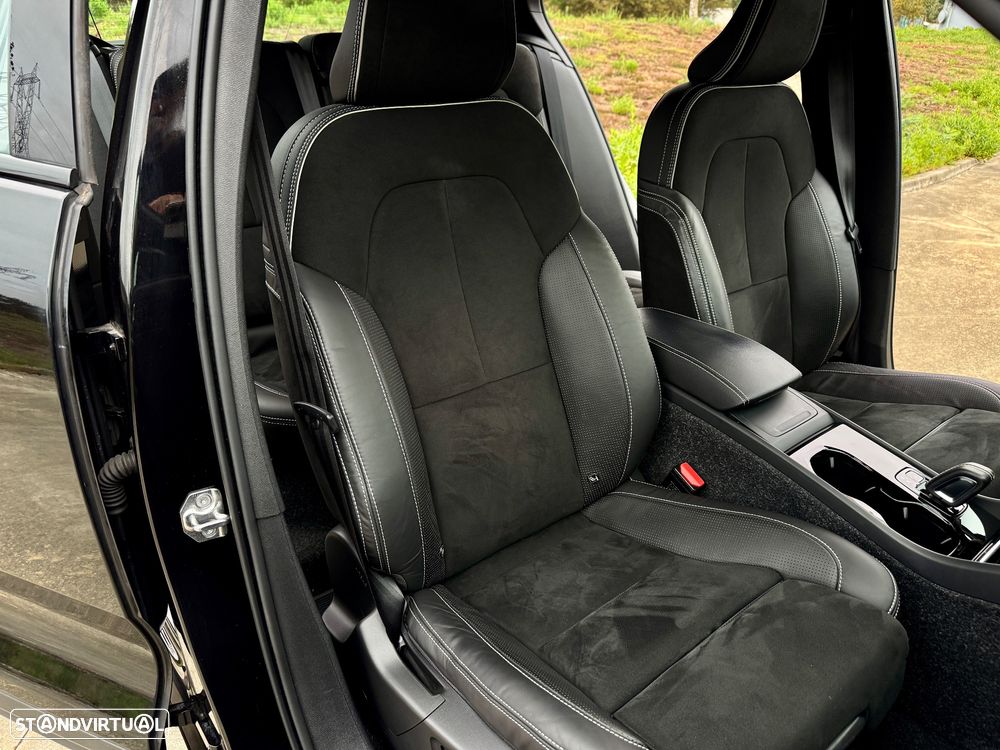 Volvo XC 40 Recharge 78 kWh Twin Motor Ultimate - 38