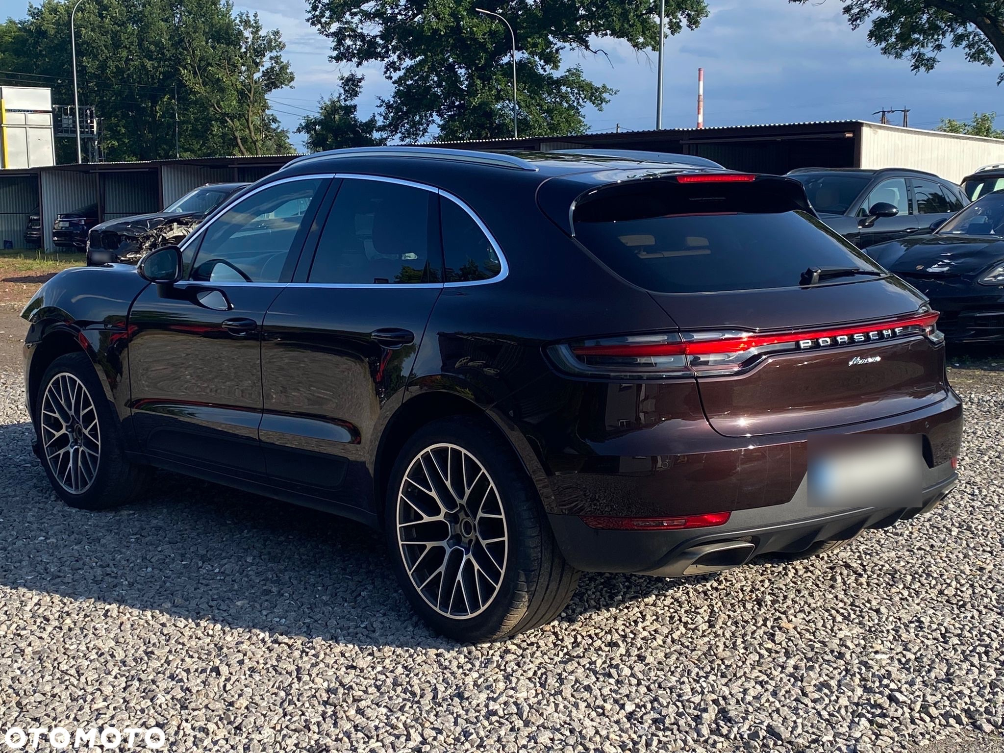 Porsche Macan Standard - 2