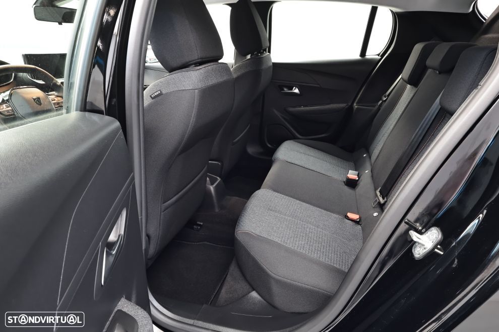 Peugeot 208 1.2 PureTech GT - 24