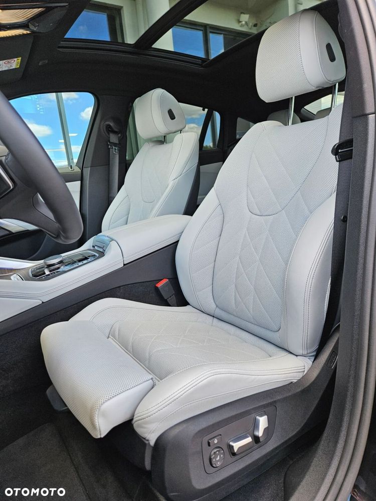 BMW X6 - 12