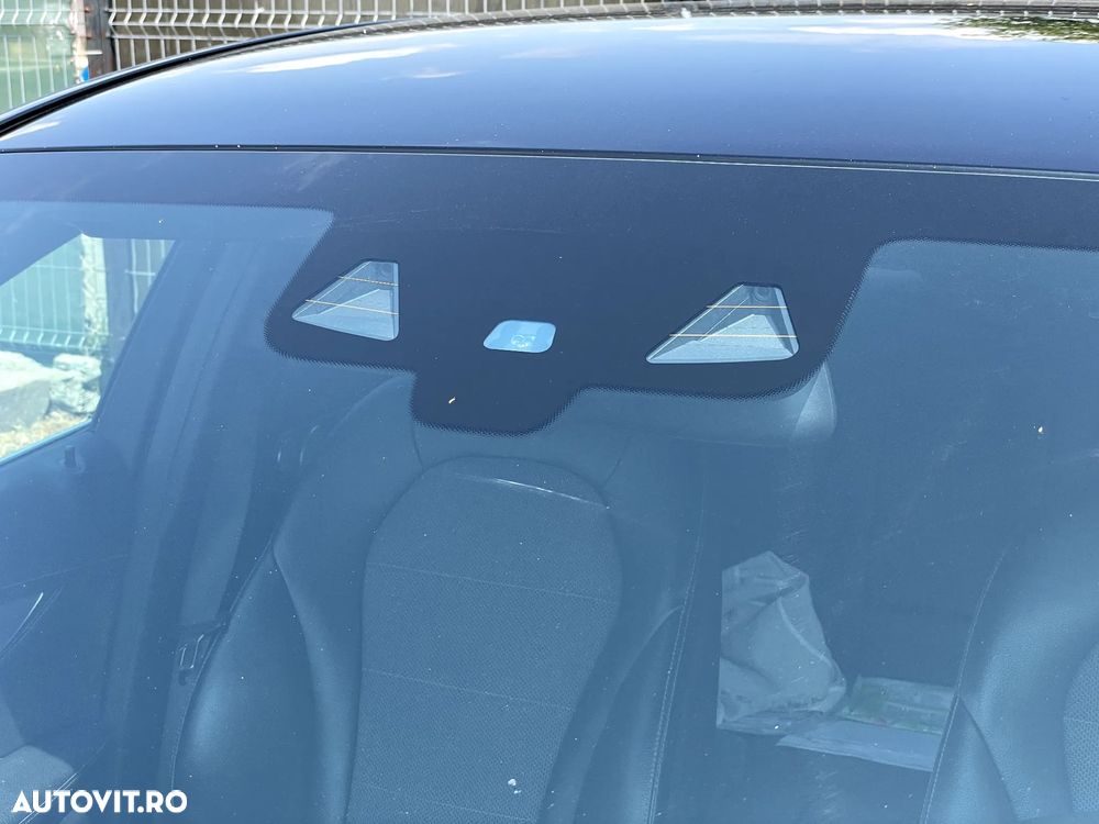 Mercedes-Benz C - 11