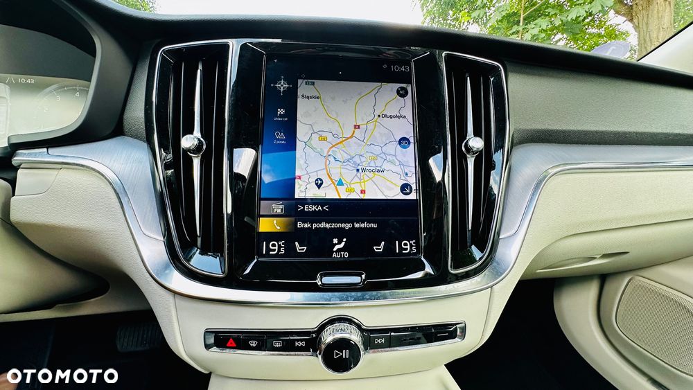Volvo V60 T5 Geartronic Momentum - 22