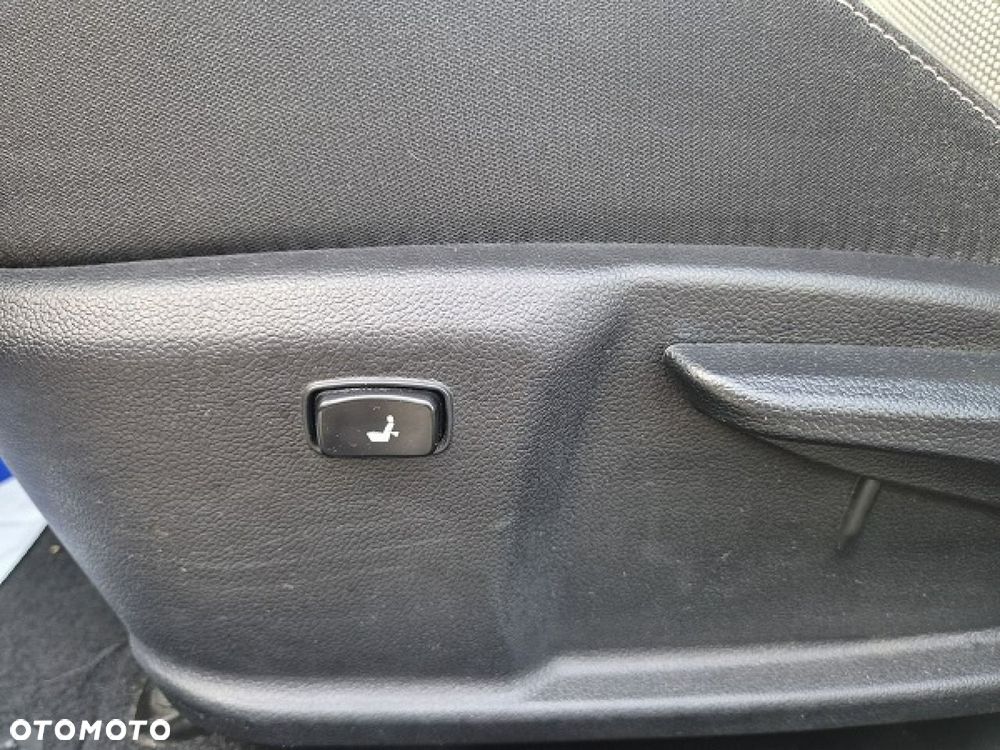Kia Ceed - 23