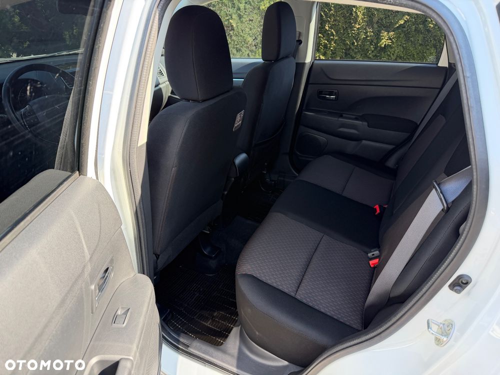 Mitsubishi ASX - 25