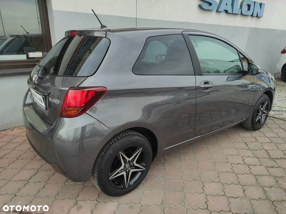 Toyota Yaris - 6