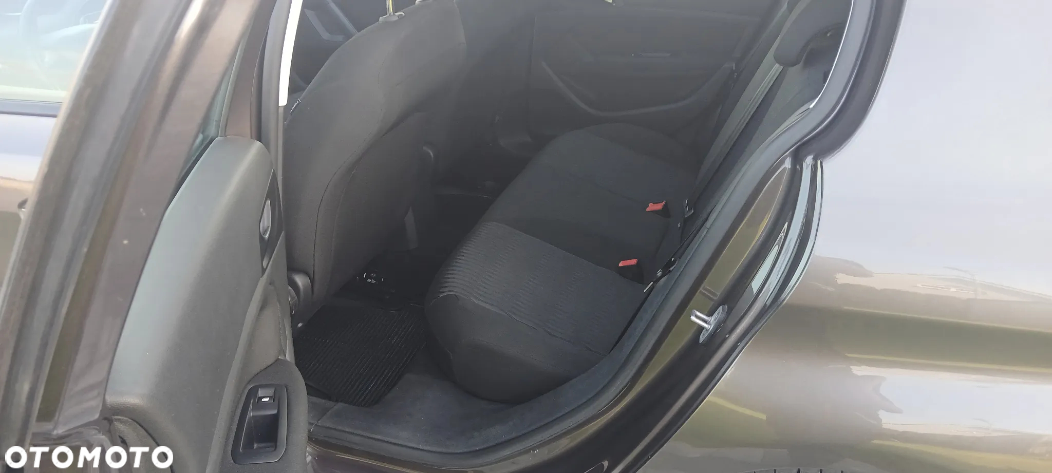Peugeot 308 1.6 THP Active - 11