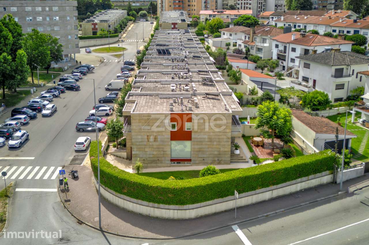 Moradia T4 para arrendamento em Fraião, Braga. - Grande imagem: 4/42