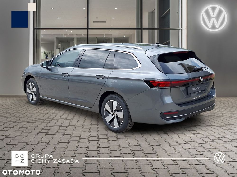 Volkswagen Passat - 3