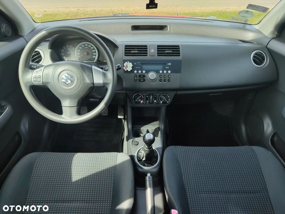Suzuki Swift 1.3 GS / Premium - 21