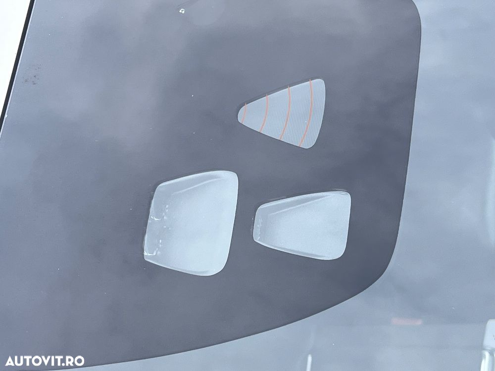 Volvo V60 D6 Plug-In-Hybrid AWD Geartronic Momentum - 24