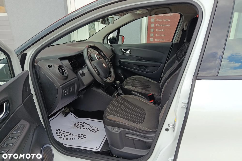 Renault Captur 1.2 TCe Zen EDC - 21