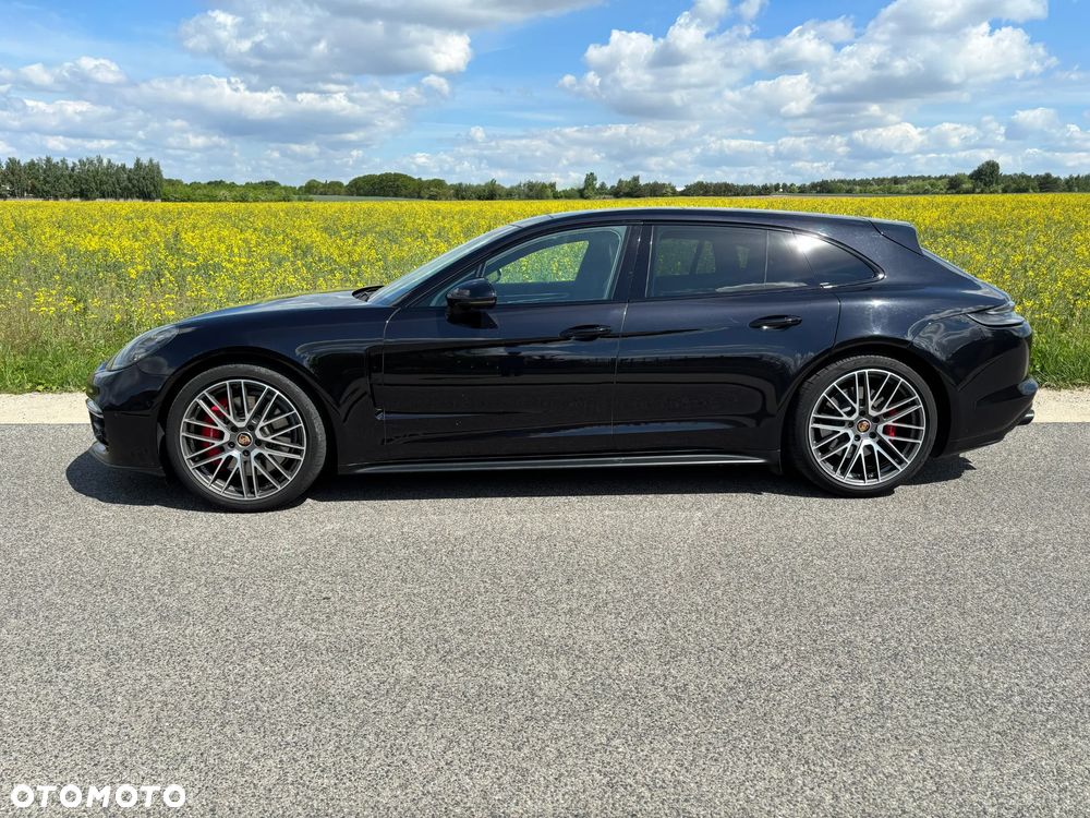 Porsche Panamera GTS - 3