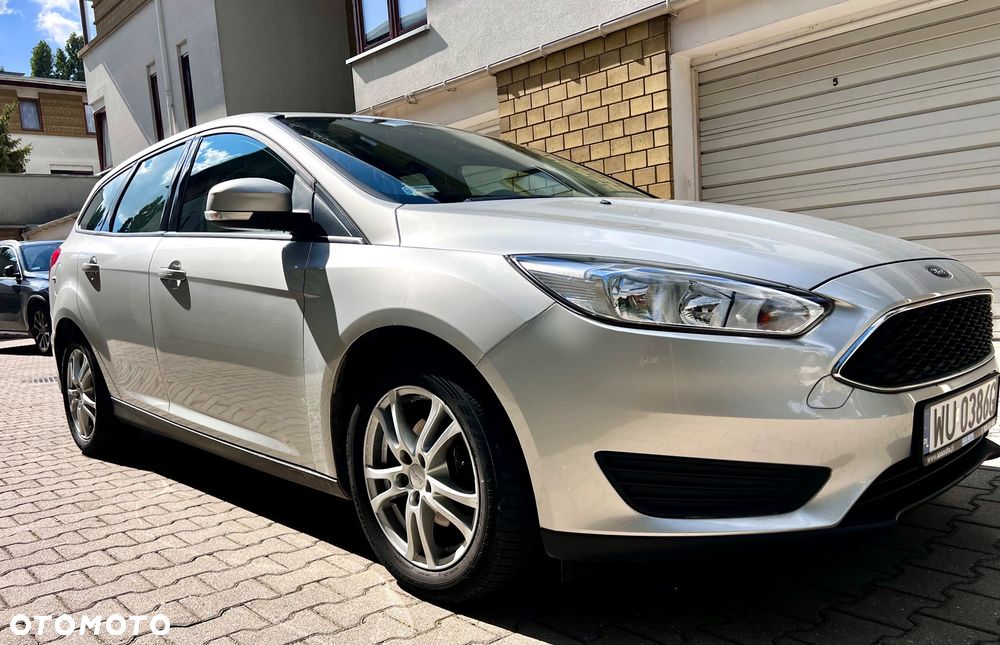 Ford Focus 1.6 Titanium - 9