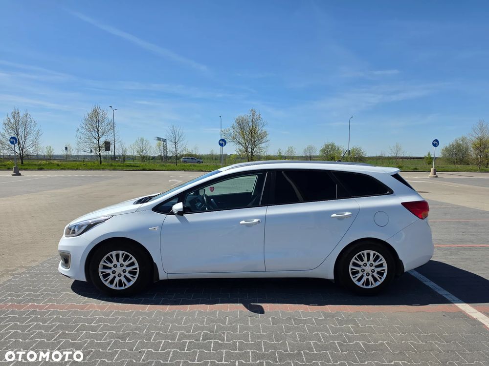 Kia Ceed 1.6 CRDi L DCT - 3