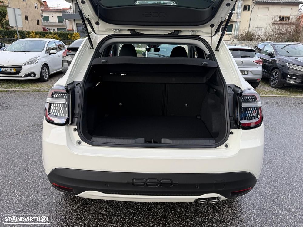 Fiat 600 1.2 Hybrid Icon - 13