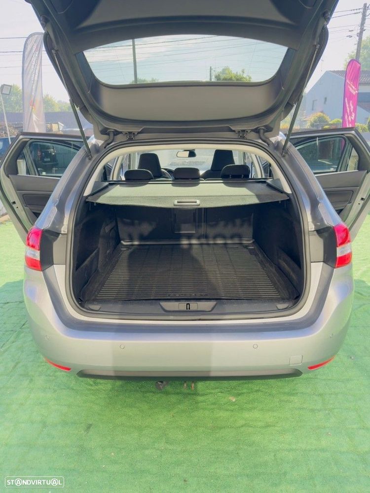 Peugeot 308 SW 1.6 BlueHDi Allure - 17