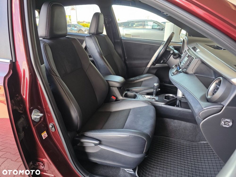 Toyota RAV4 Hybrid Style 4x2 - 22