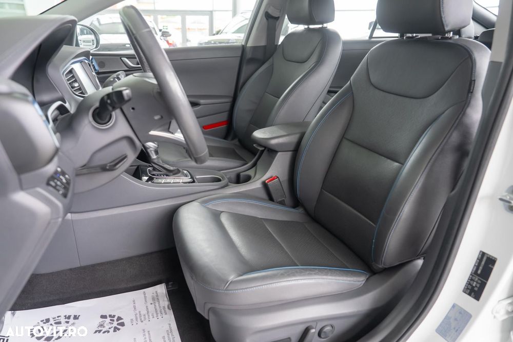 Hyundai IONIQ 1.6 GDI Premium - 24