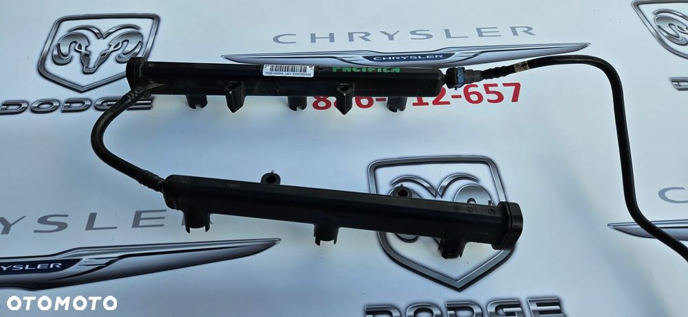 Chrysler Pacifica 2016- 3.6 V6 listwa wtryskowa  05281429AA - 2