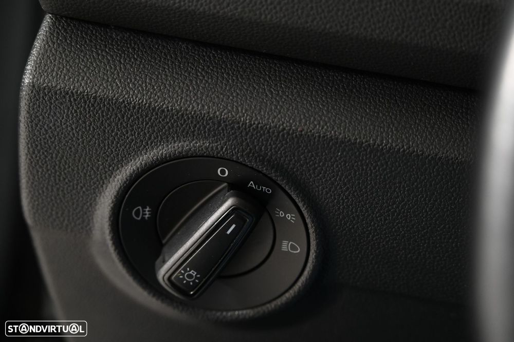 VW T-Roc 1.5 TSI Life DSG - 26