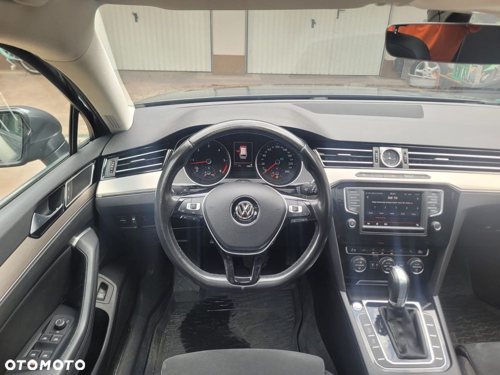 Volkswagen Passat 2.0 TDI BMT Comfortline DSG7 - 39
