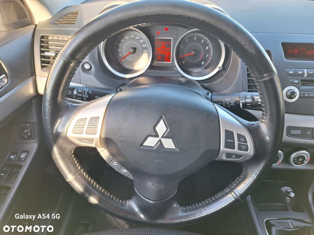 Mitsubishi Lancer 1.8 Inform - 14