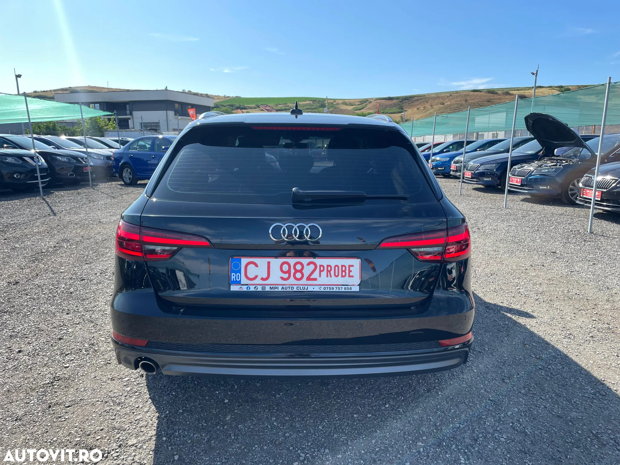 Audi A4 Avant 2.0 TDI S tronic Sport - 8