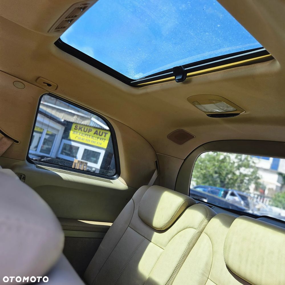 Mercedes-Benz GL - 28