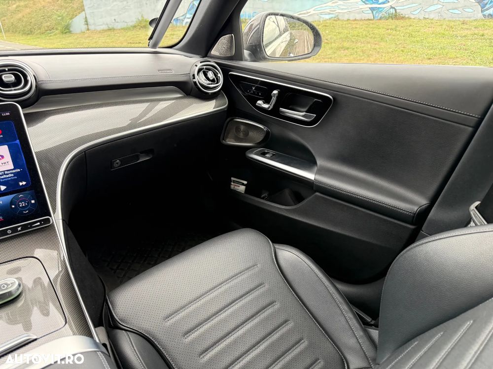 Mercedes-Benz C 300 d T 9G-TRONIC Edition AMG Line - 24