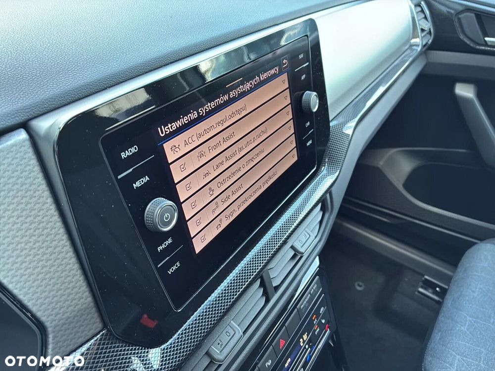 Volkswagen T-Cross - 14