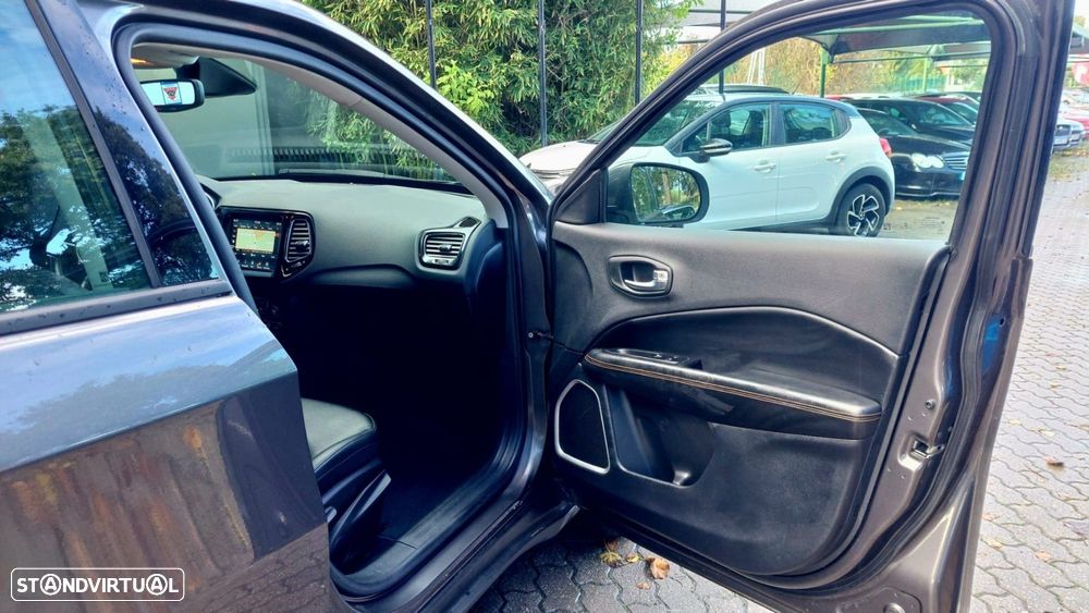 Jeep Compass 1.6 M-Jet Limited - 8