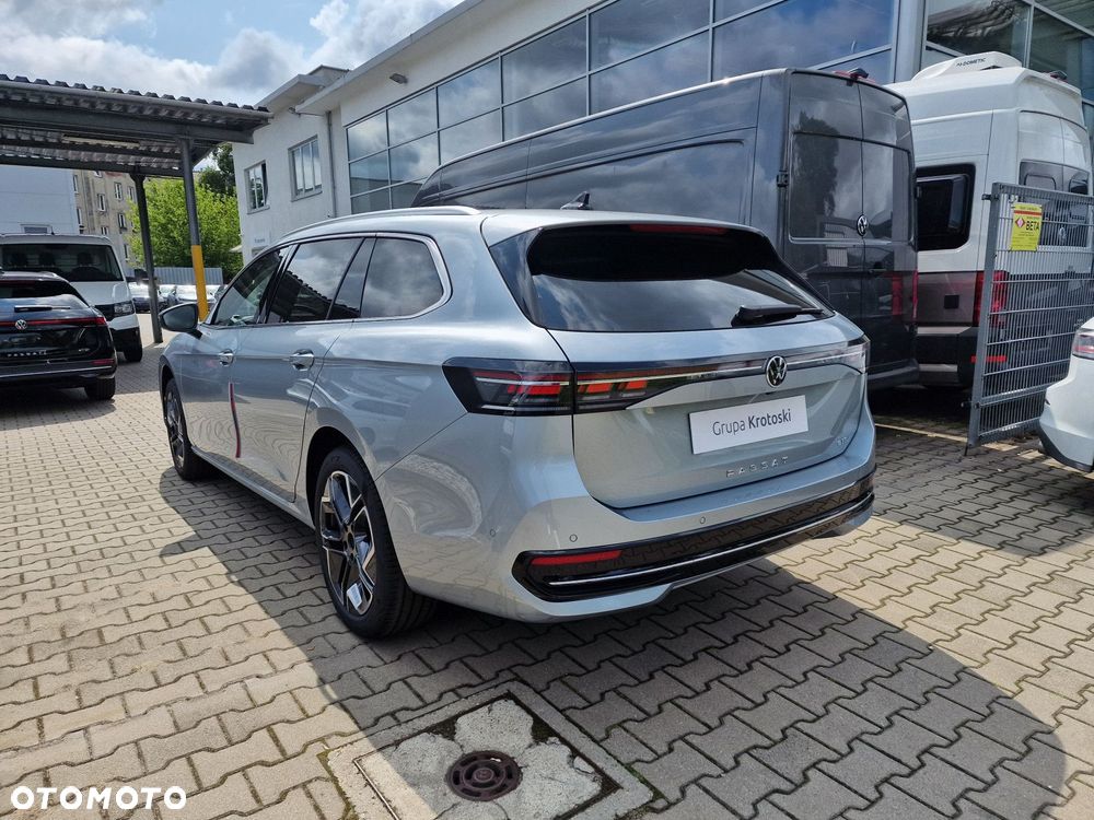 Volkswagen Passat - 7