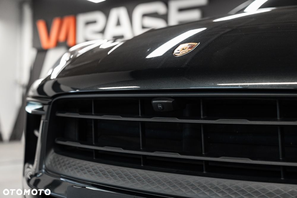 Porsche Macan S - 23