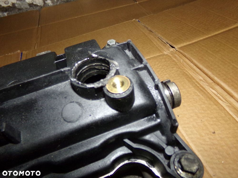 głowica wałek pokrywa megane ii scecni ii lift 1.5 dci - 6