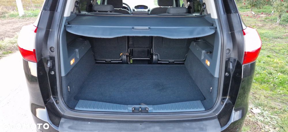 Ford Grand C-MAX - 4