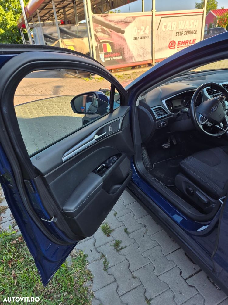 Ford Mondeo 2.0 TDCi Powershift Business - 8